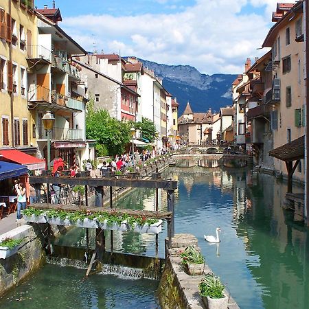 Coeur Vieille Ville Annecy Bagian luar foto